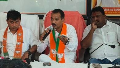 Photo of हिमायतनगर नगरपंचायत विकासाच्या मुद्द्यावर निवडणूक लढविणार :-डॉक्टर राजेंद्र वानखेडे